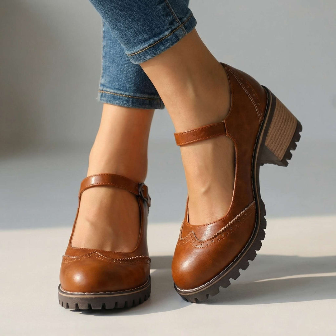 Ilyra - Buckle Strap Block Heel Shoes