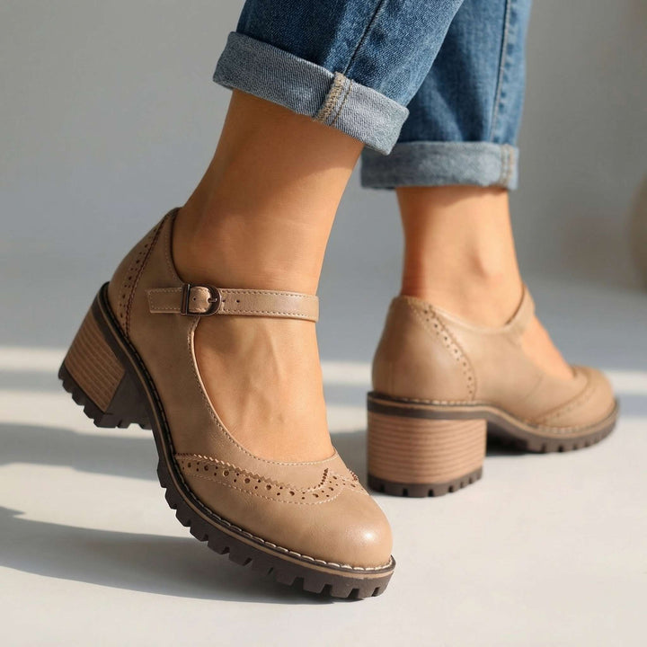 Ilyra - Buckle Strap Block Heel Shoes